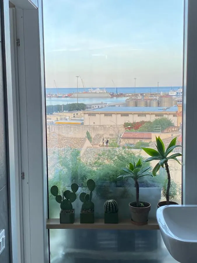 Seaview Apartments Palermo 0*,  Italia